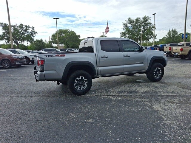 2023 Toyota Tacoma TRD Off-Road V6 4x4 photo 3