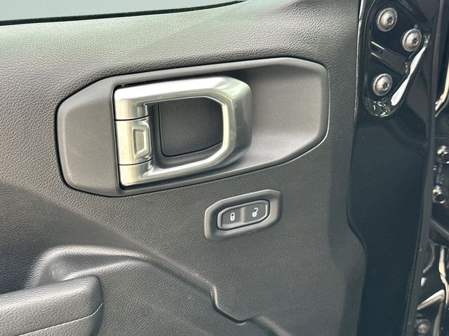2025 Jeep Wrangler 4-Door Sport - Photo 16