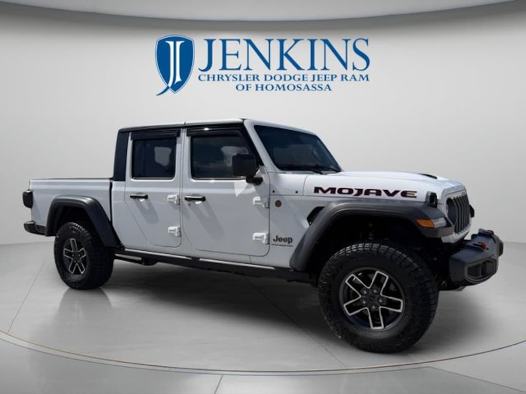 Used 2025 Jeep Gladiator Mojave Truck Crew Cab