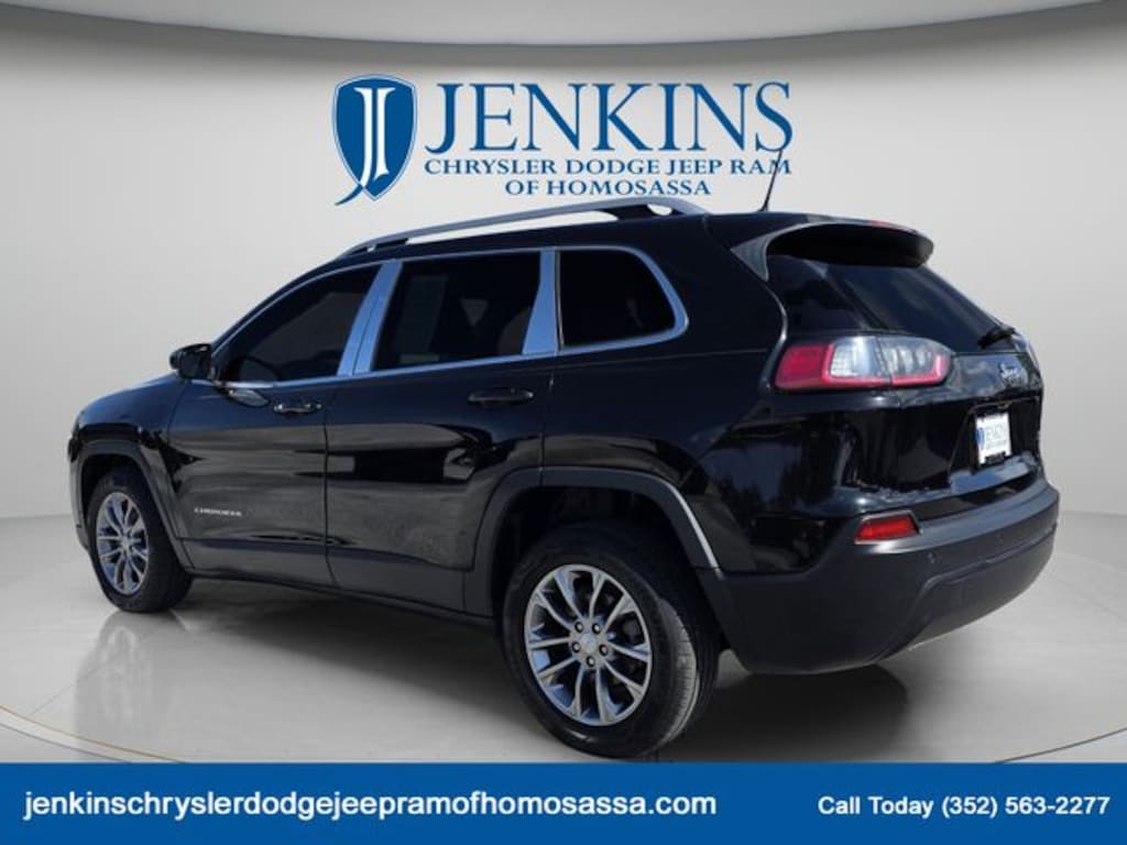 Used 2019 Jeep Cherokee Latitude Plus FWD SUV