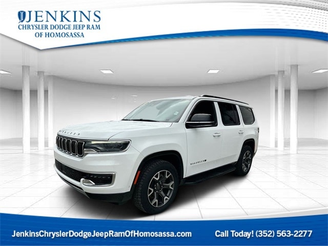 2023 Jeep Wagoneer Series III's photo