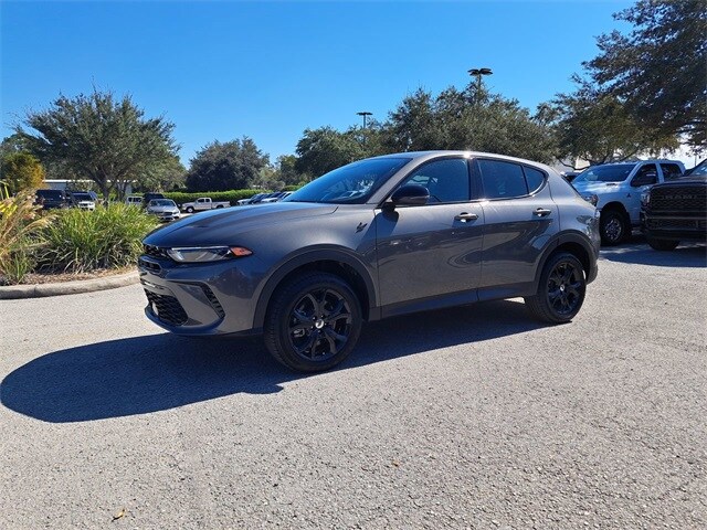 2023 Dodge Hornet GT photo 2