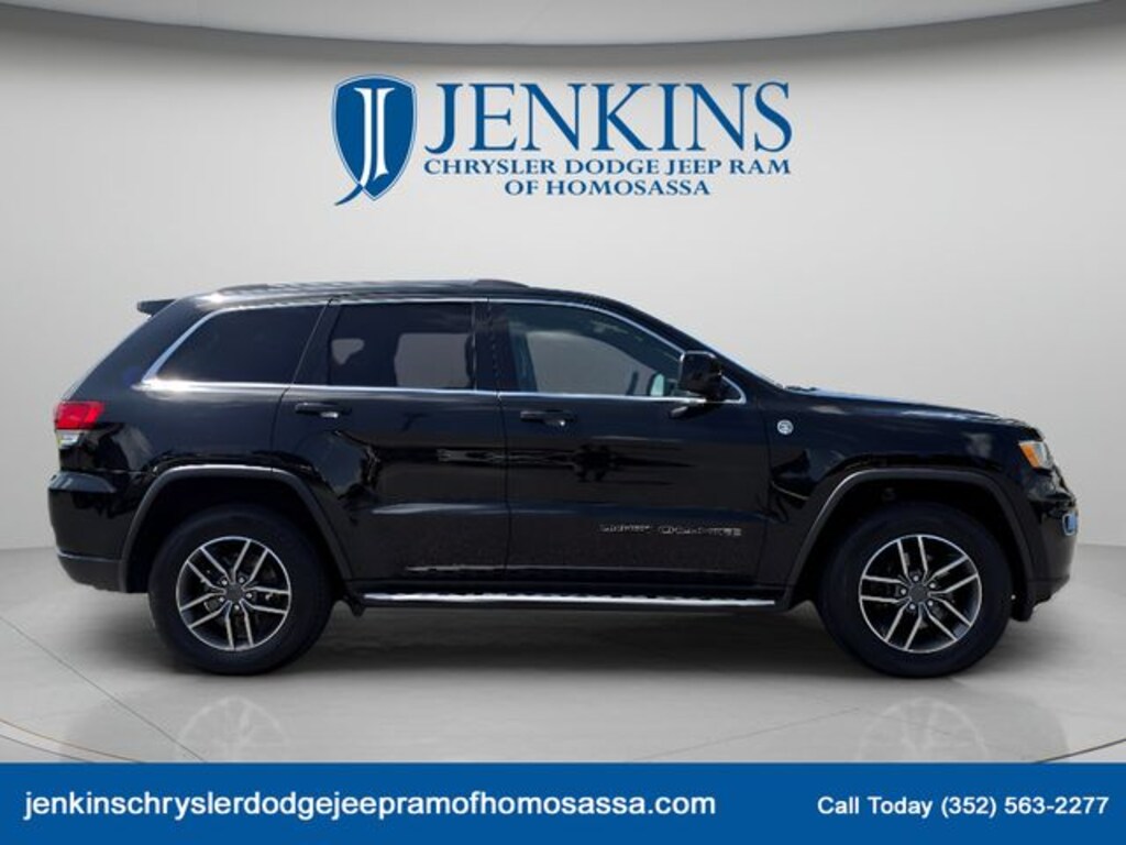 Used 2020 Jeep Grand Cherokee Laredo SUV