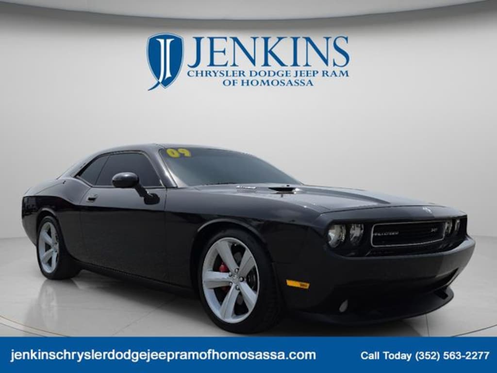 Used 2009 Dodge Challenger SRT8 Coupe