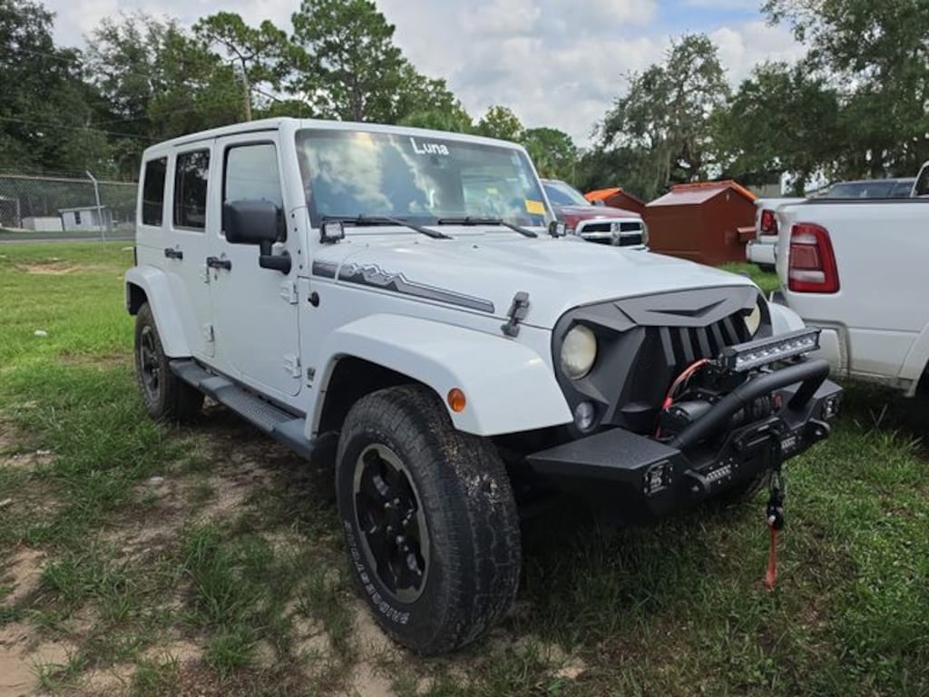 Used 2014 Jeep Wrangler Unlimited Sahara 4x4 SUV