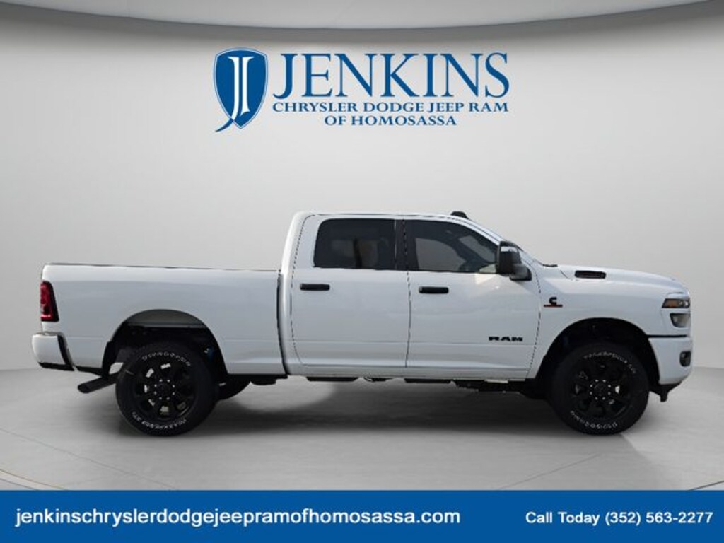 New 2026 Ram 2500 BIG HORN CREW CAB 4X4 6'4 BOX Pickup