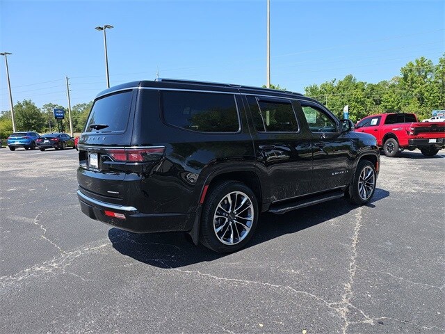 2024 Jeep Wagoneer Series II photo 4