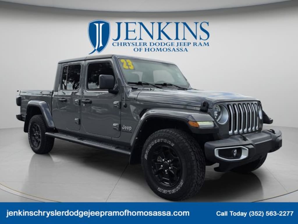 Used 2023 Jeep Gladiator Overland Truck Crew Cab