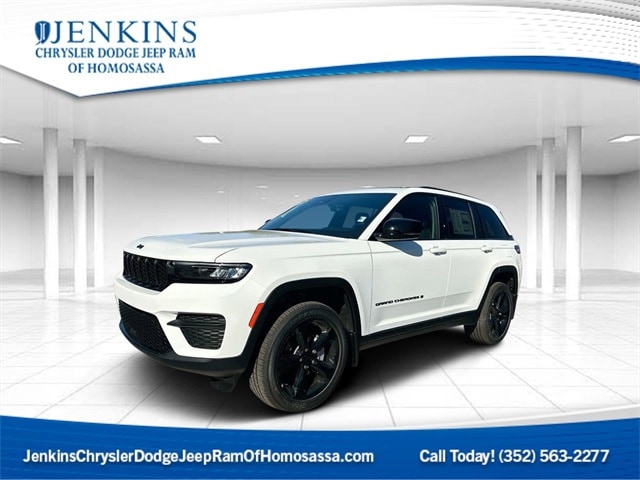 2025 Jeep Grand Cherokee Altitude's photo