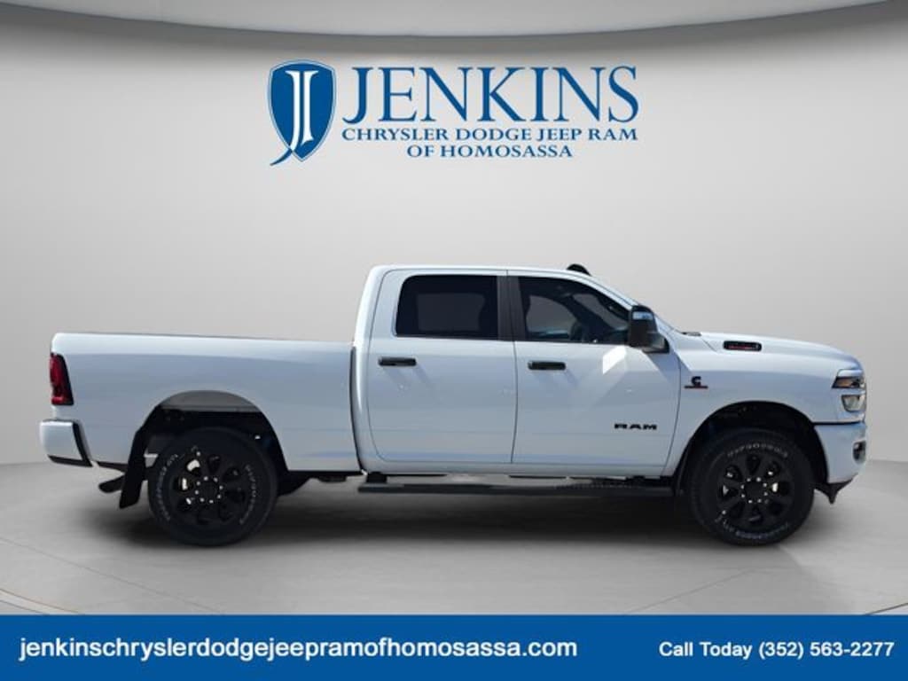 New 2026 Ram 2500 BIG HORN CREW CAB 4X4 6'4 BOX Pickup