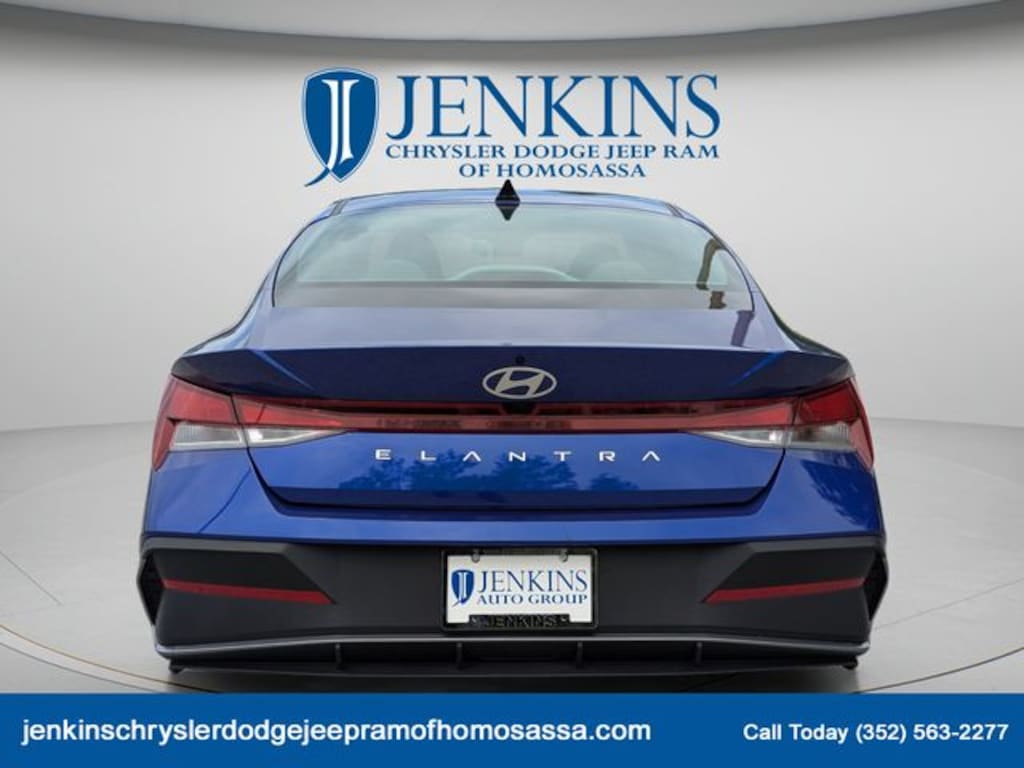 Used 2024 Hyundai Elantra SEL Sedan