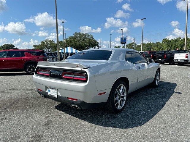 2022 Dodge Challenger GT AWD photo 4