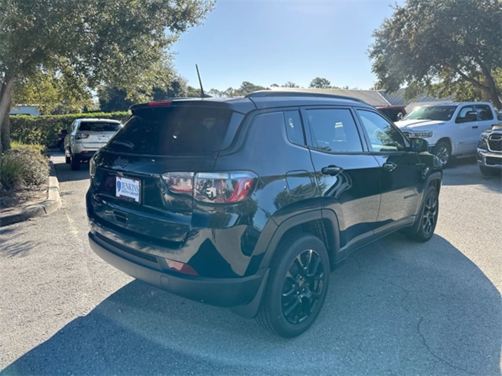New 2026 Jeep Compass LATITUDE ALTITUDE 4X4 Sport Utility