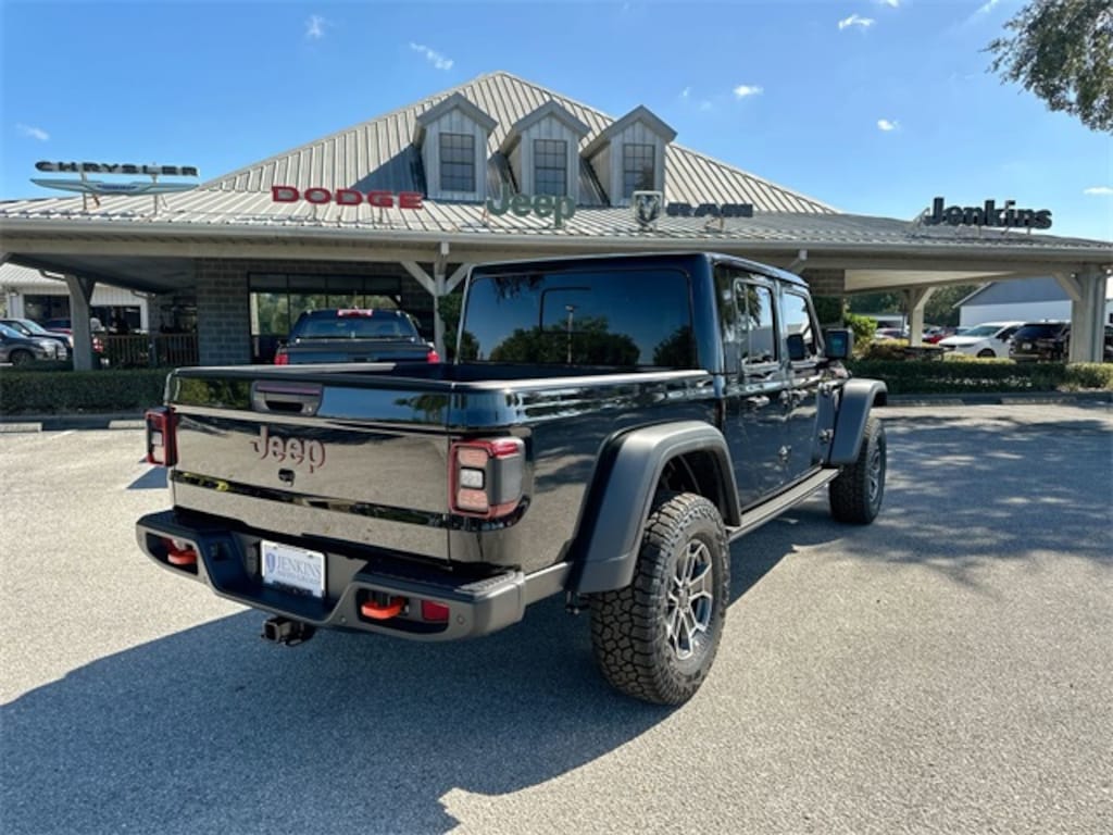 New 2025 Jeep Gladiator MOJAVE 4X4 Pickup