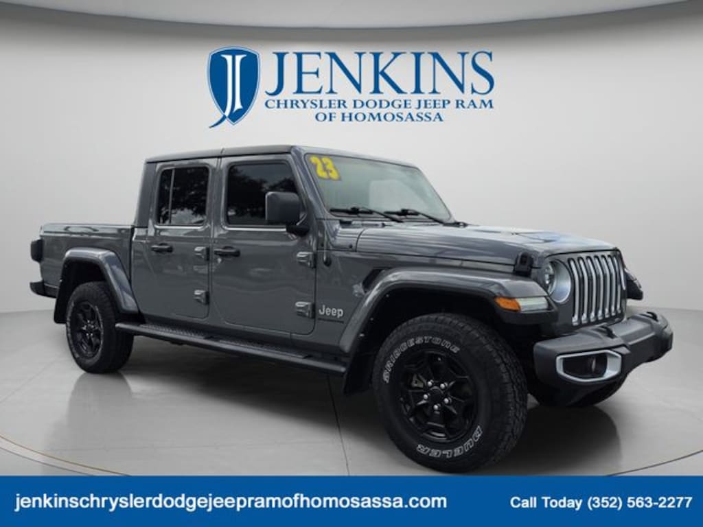 Used 2023 Jeep Gladiator Overland Truck Crew Cab
