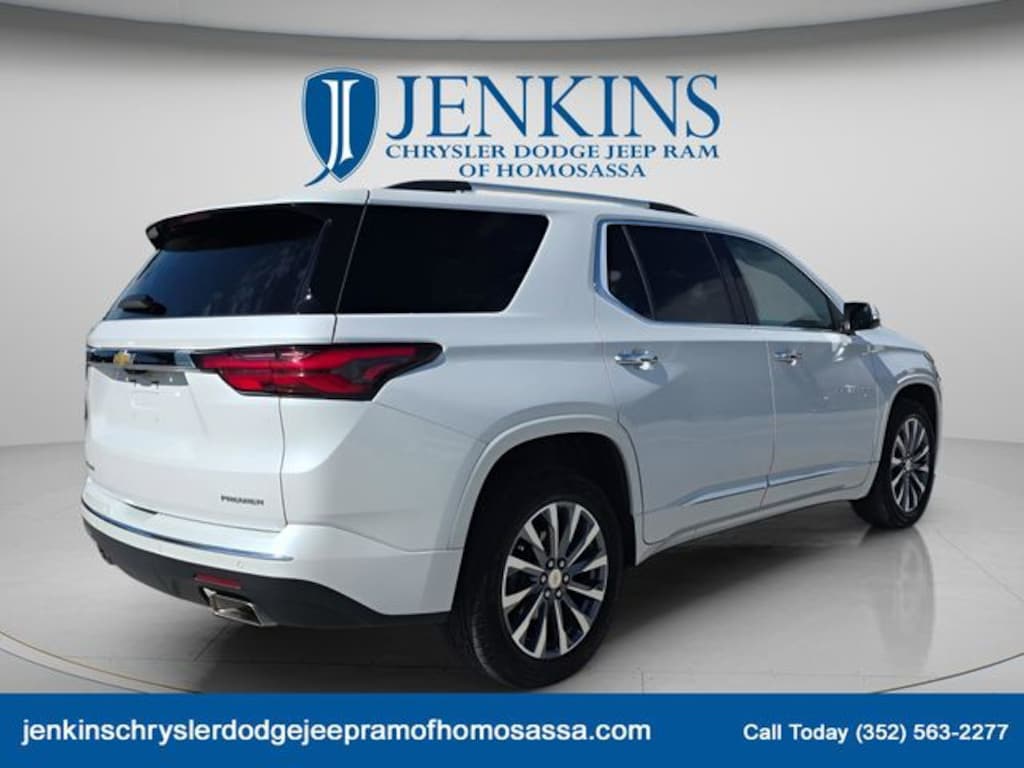 Used 2022 Chevrolet Traverse Premier SUV