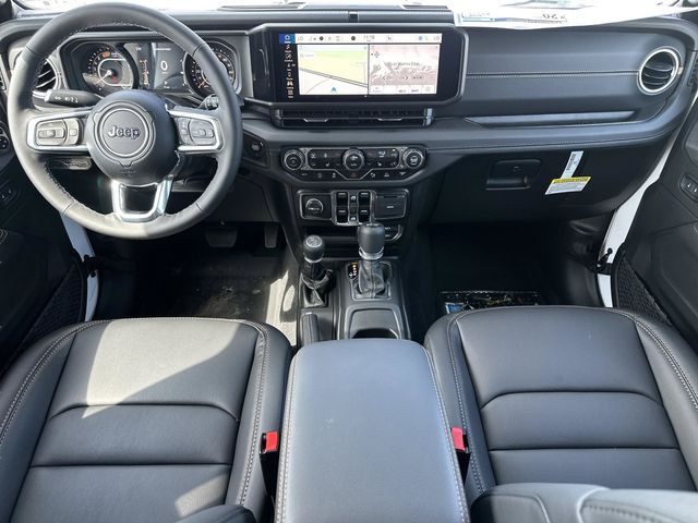 2025 Jeep Wrangler 4-Door Sahara - Photo 11