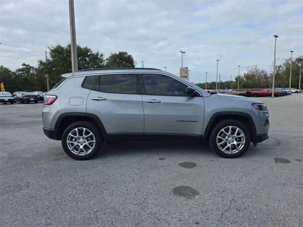 Certified 2023 Jeep Compass Latitude Lux SUV
