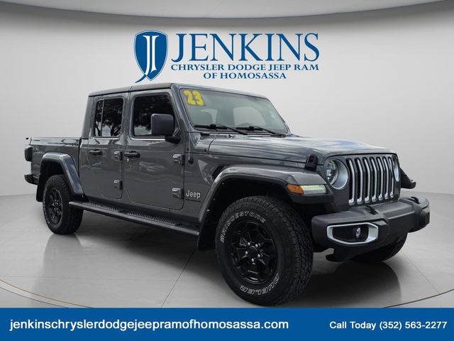 2023 Jeep Gladiator Overland's photo