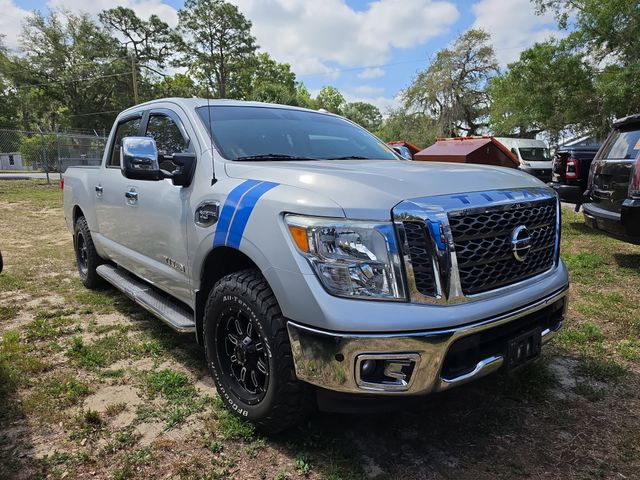 2017 Nissan Titan SV