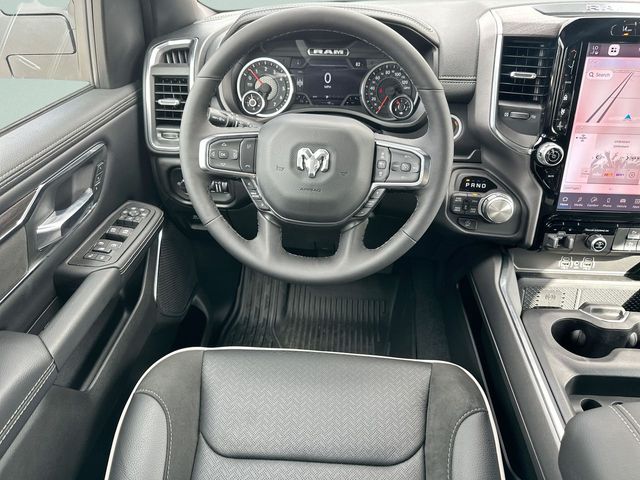 2026 RAM 1500 Laramie - Photo 15
