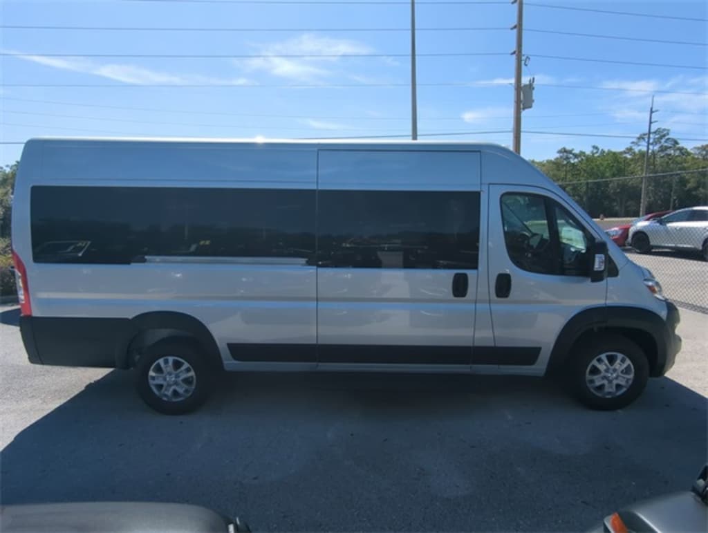 New 2025 Ram ProMaster PROMASTER 3500 SLT+ WINDOW VAN HIGH ROOF 159' WB E Cargo Van