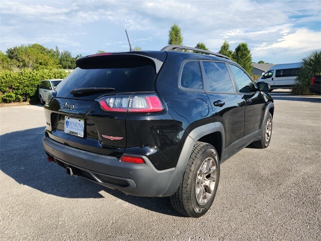 2020 Jeep Cherokee Trailhawk photo 2