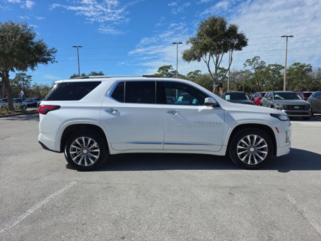 Used 2022 Chevrolet Traverse Premier SUV
