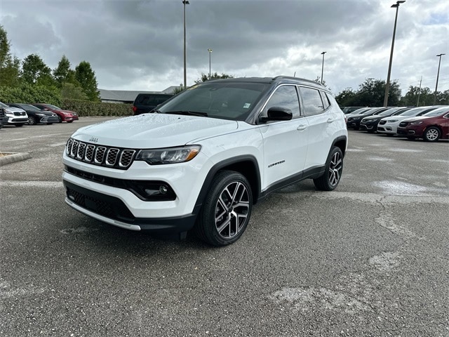 2025 Jeep Compass Limited photo 2
