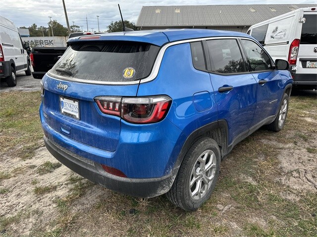 2024 Jeep Compass Sport photo 4