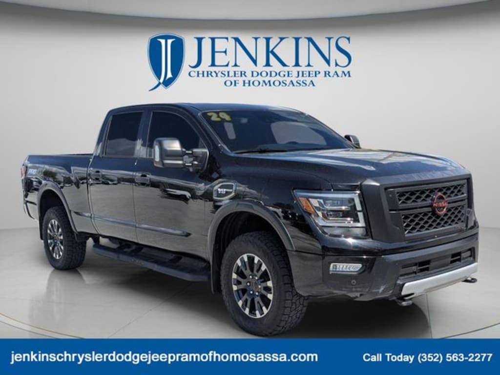 Used 2024 Nissan Titan XD PRO-4X Truck Crew Cab