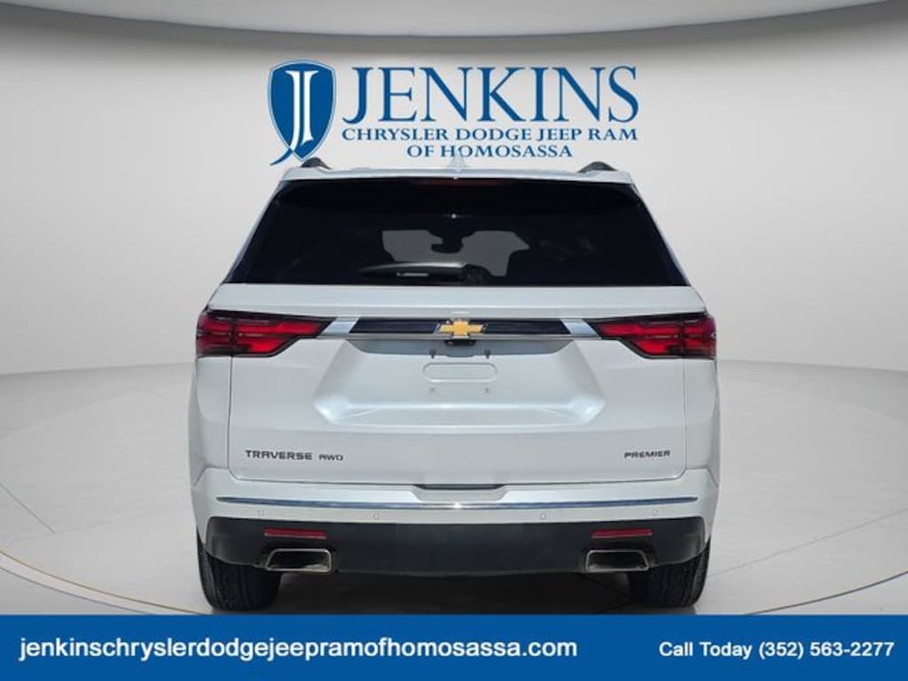 Used 2022 Chevrolet Traverse Premier SUV