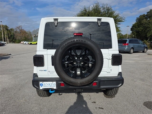 2024 Jeep Wrangler 4xe Sahara photo 3