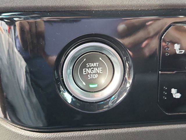 2024 GMC Sierra 1500 SLT - Photo 26