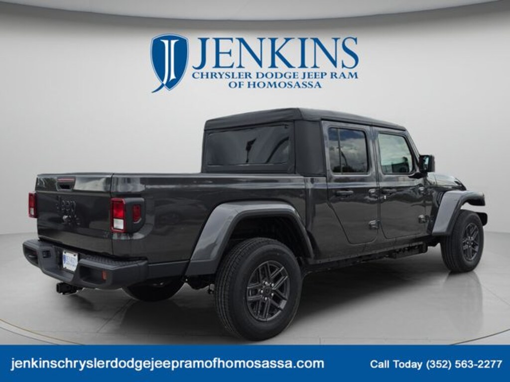 New 2026 Jeep Gladiator SPORT S 4X4 Pickup