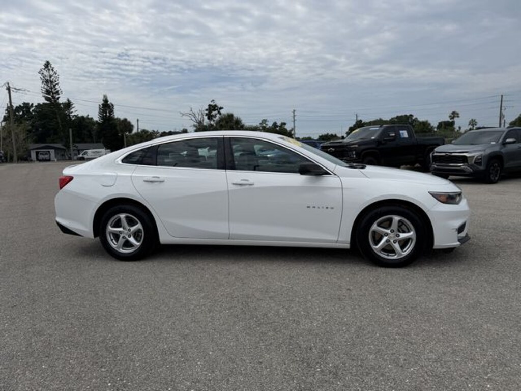 Used 2018 Chevrolet Malibu LS w/1LS Sedan