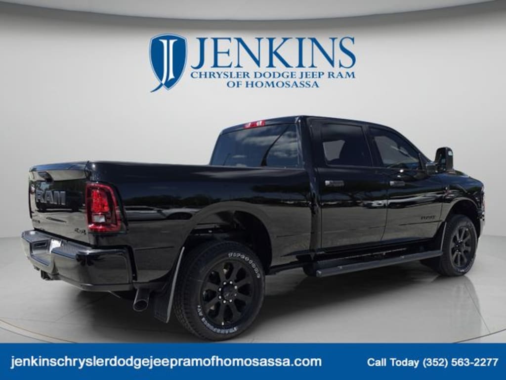New 2026 Ram 2500 BIG HORN CREW CAB 4X4 6'4 BOX Pickup