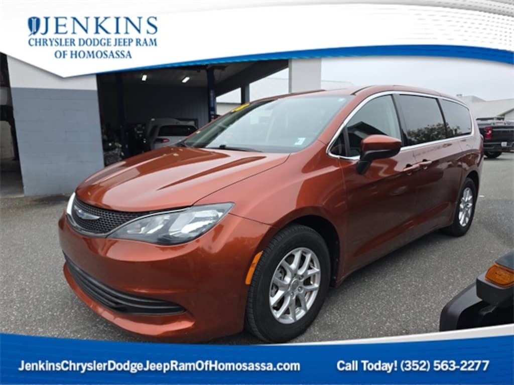 Used 2018 Chrysler Pacifica LX Van