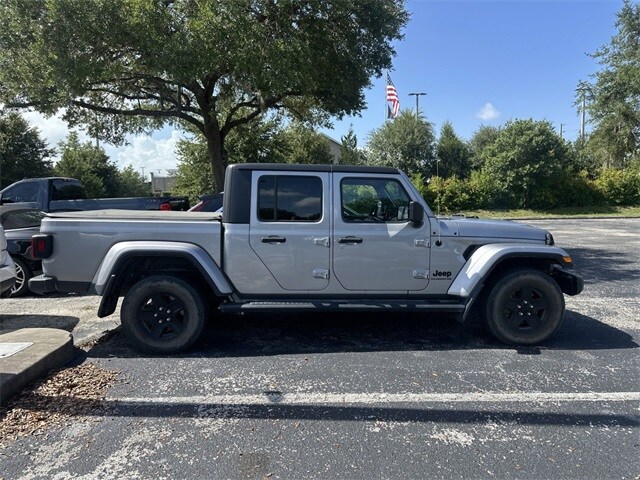 2021 Jeep Gladiator Sport S photo 2