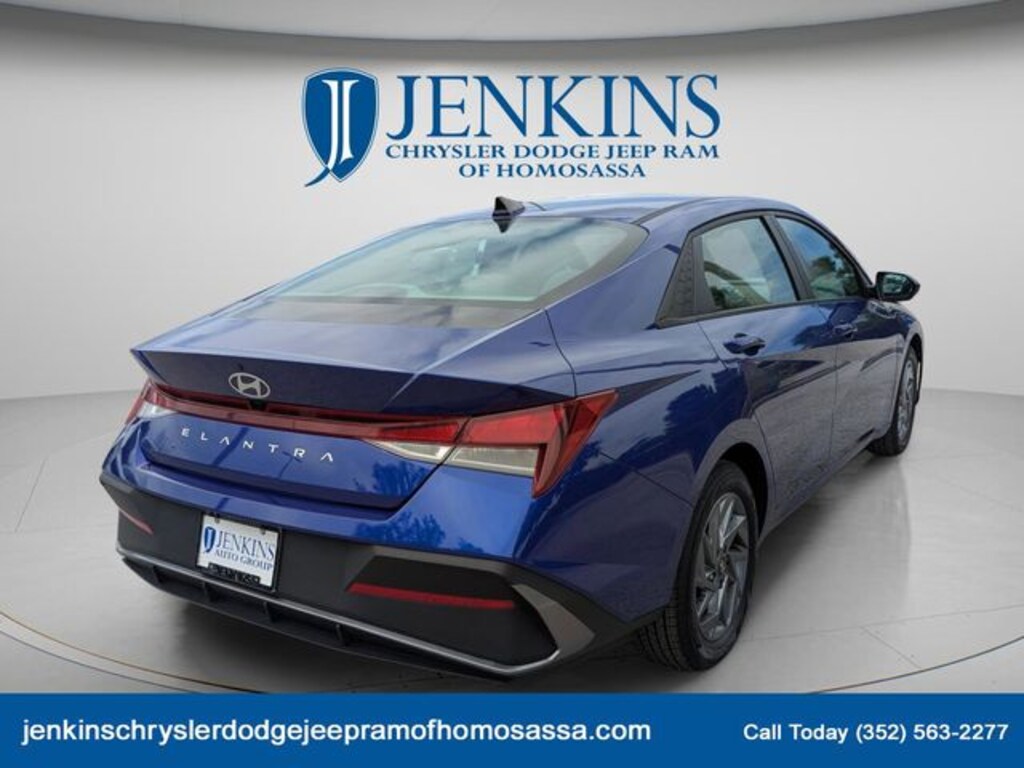 Used 2024 Hyundai Elantra SEL Sedan