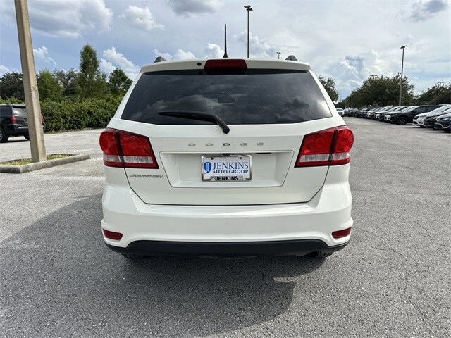 2019 Dodge Journey SE photo 3