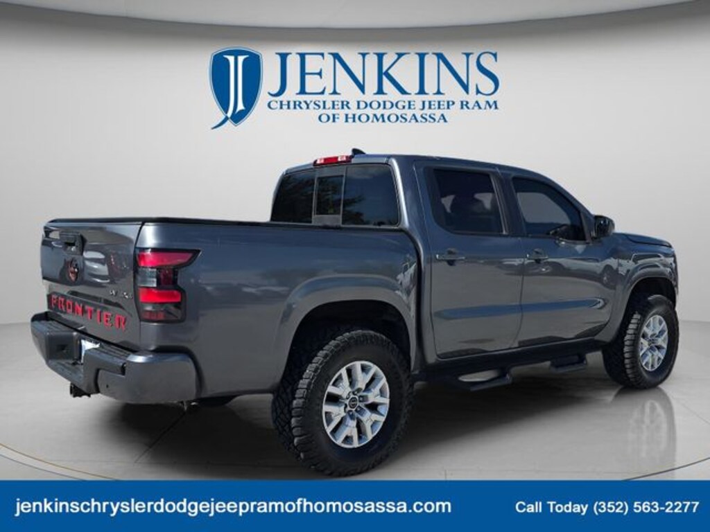 Used 2022 Nissan Frontier SV Truck Crew Cab