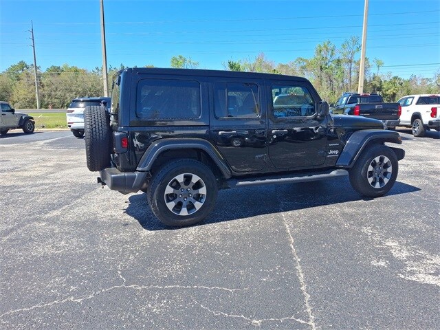 2023 Jeep Wrangler Sahara photo 2