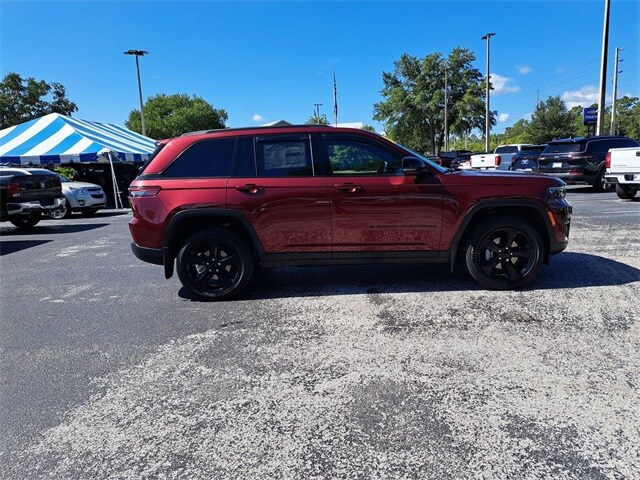 2024 Jeep Grand Cherokee Altitude X photo 3