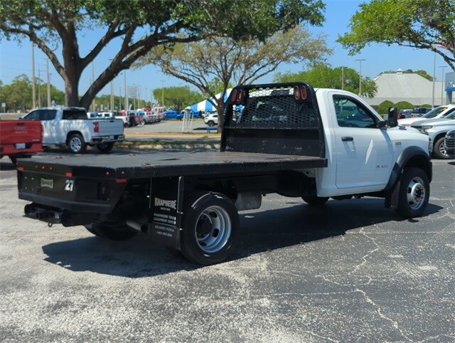 2022 Ram 5500 Tradesman SLT photo 3