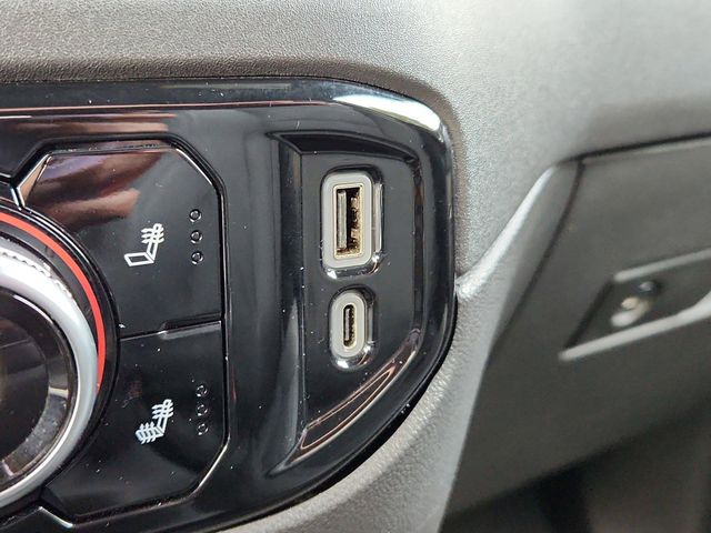 2024 GMC Sierra 1500 SLT - Photo 19