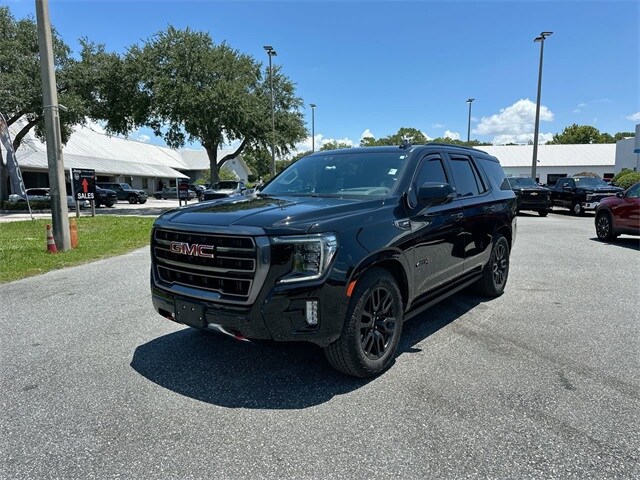 2023 Gmc Yukon AT4 photo 2