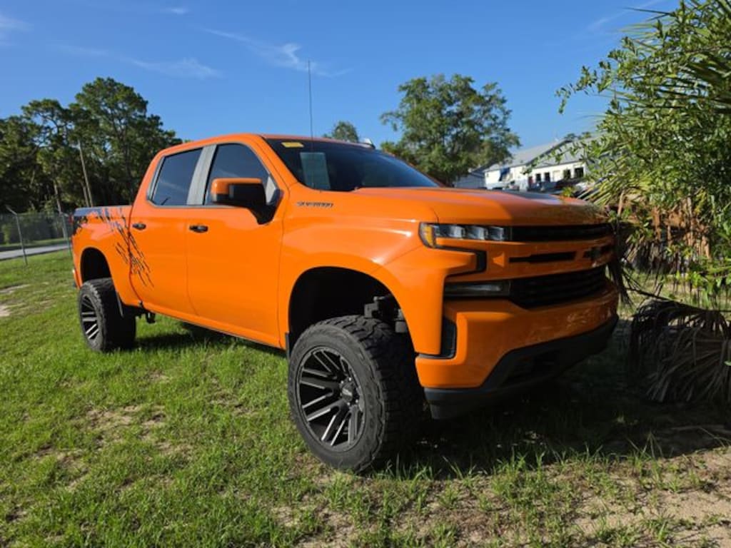 Used 2019 Chevrolet Silverado 1500 LT Truck Crew Cab