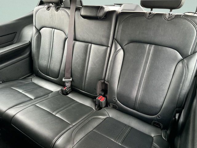 2023 Jeep Wagoneer Series III - Photo 17