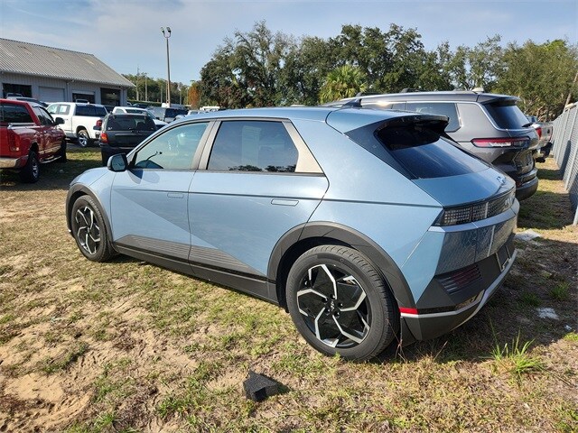 2022 Hyundai Ioniq 5 SE photo 3